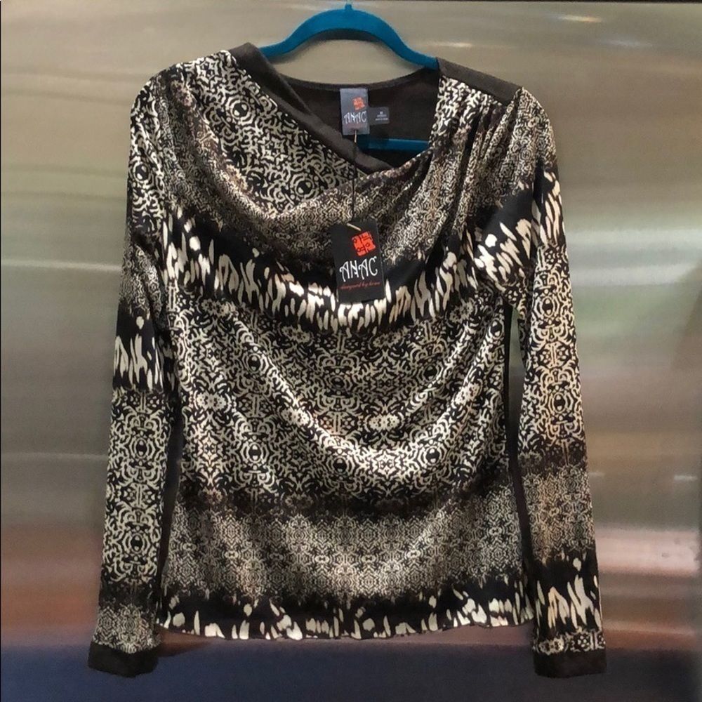 ANAC designed by kimi long sleeve top